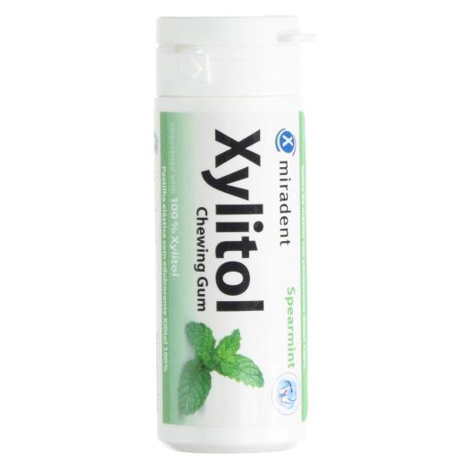 Chicles de Xylitol Sabor Hierbabuena Miradent Bote 30uds