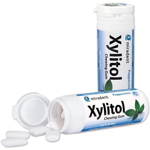 Chicles de Xylitol Sabor Menta Miradent Bote 30uds