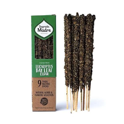 Incienso Natural de Hierbas Eucalipto Laurel y Cedro Sagrada Madre 44g