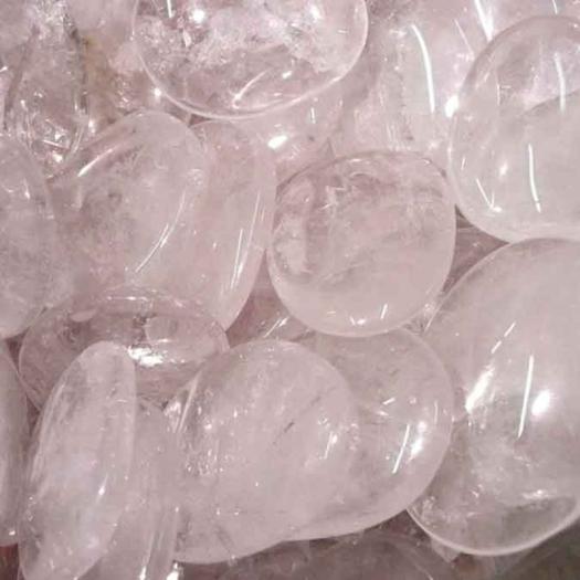 Rodado Plano de Cuarzo Blanco 6x4cm